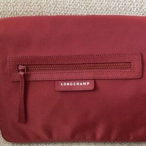 Longchamp Le Pliage Neo Messenger Bag Nylon Crossbody, Red